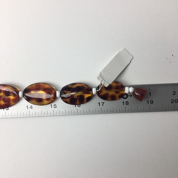 New York & Co Resin tortoise print beaded statement necklace New with tag - Picture 4 of 7